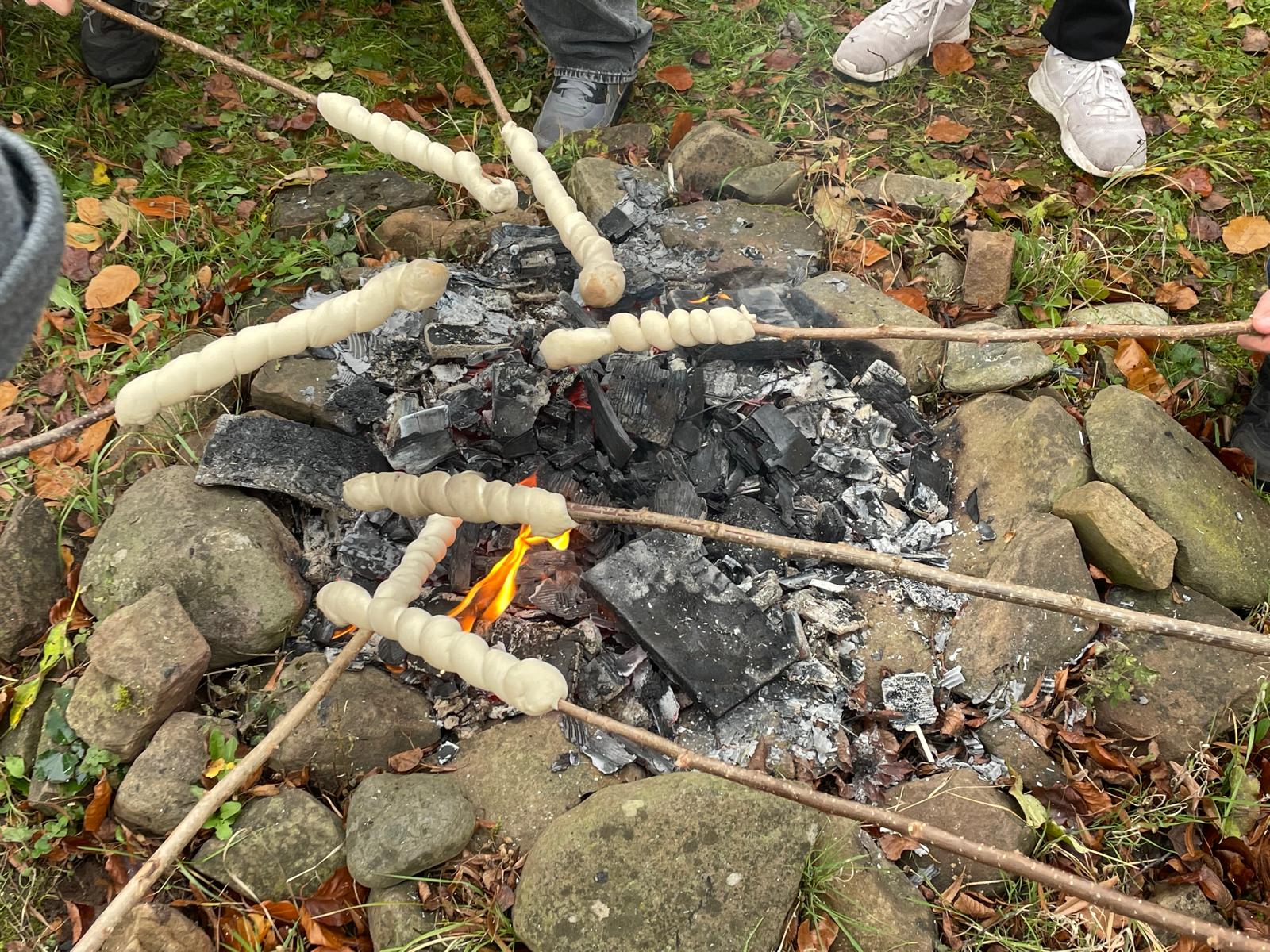 Stockbrot Schulgarten